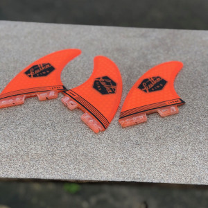 DERIVE FEATHER FINS ULTRALIGHT CLICK TAB ORANGE LARGE