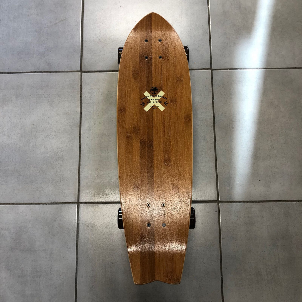 ARBOR Longboard complète PERFORMANCE BAMBOO FISH White